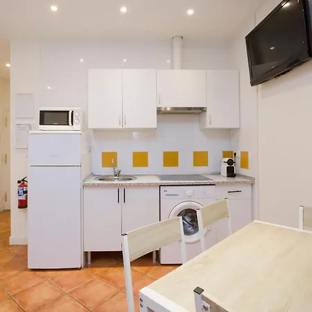 Puerta Del Camino 7 * بلباو